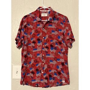Free Planet Shirt Mens Large Red Short Sleeve American Flag Print Button Down